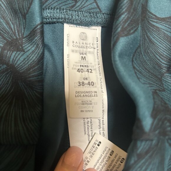 Balance Collection Women's Floral Leggings Size M Teal/Black NEW W/TAGS - Picture 6 of 8